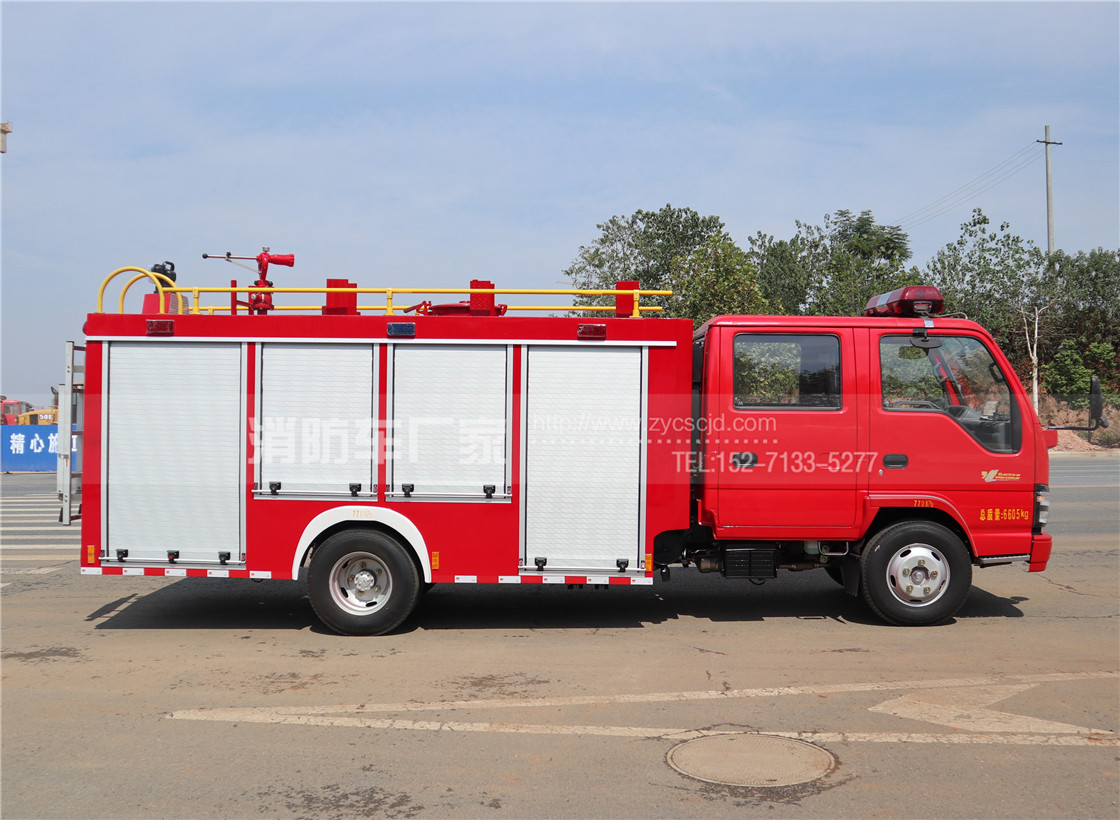【五十铃】600P 2.5吨水罐消防车