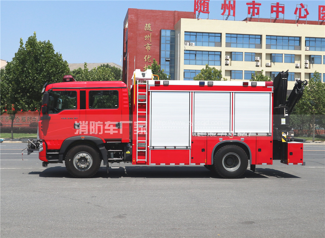 国六重汽T5G抢险救援消防车