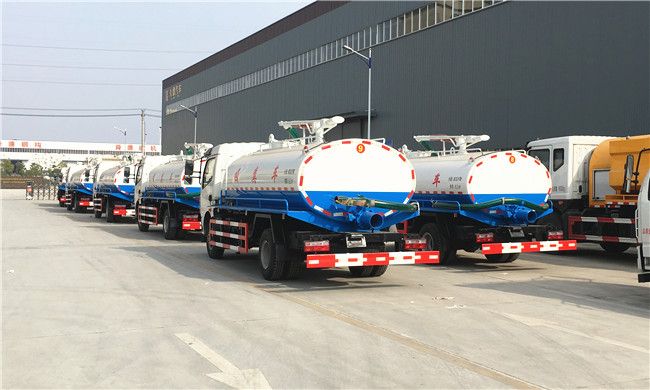 吸粪车 吸粪车