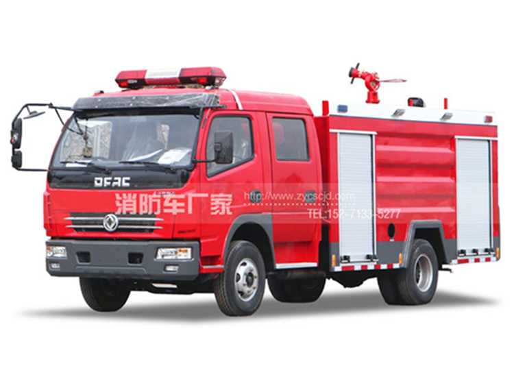 东风多利卡4吨水罐消防车
